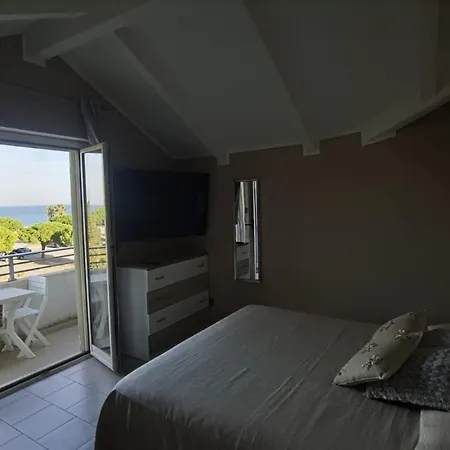 First Line Casa vacanze Soverato Marina